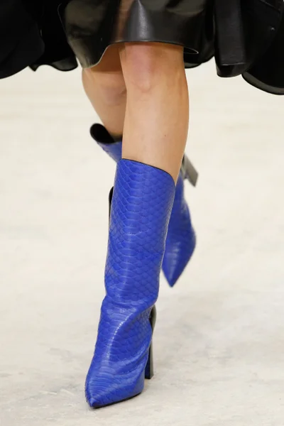 Look 54